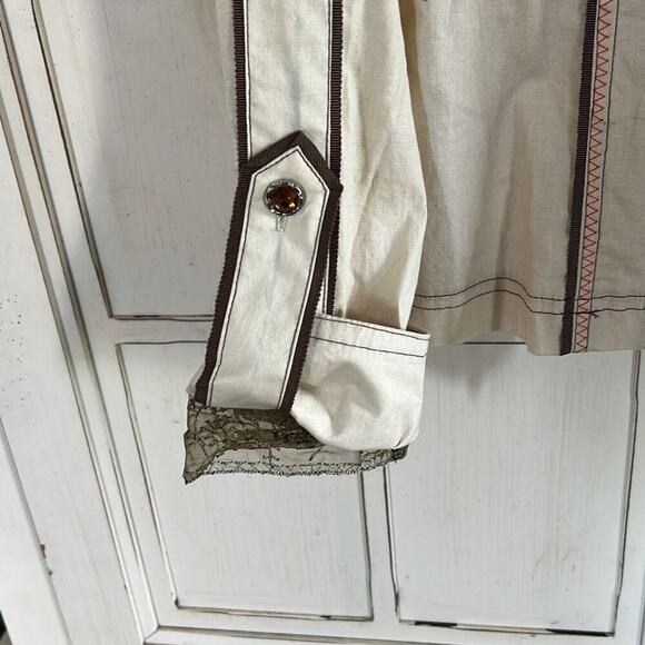 NWT Azita Jeans western embellished blouse shirt button down top size medium - Picture 2 of 4